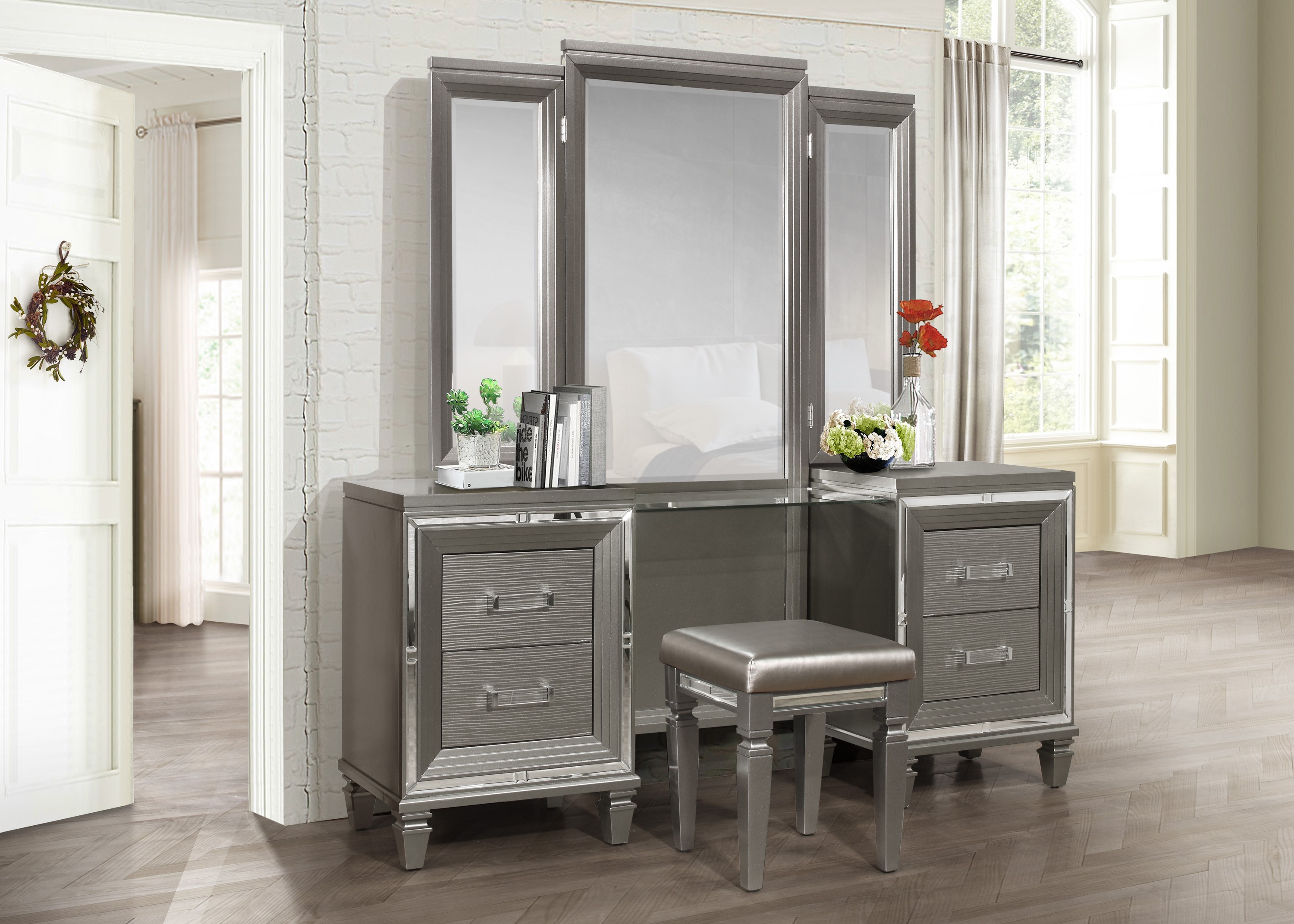 Silver-gray metallic
