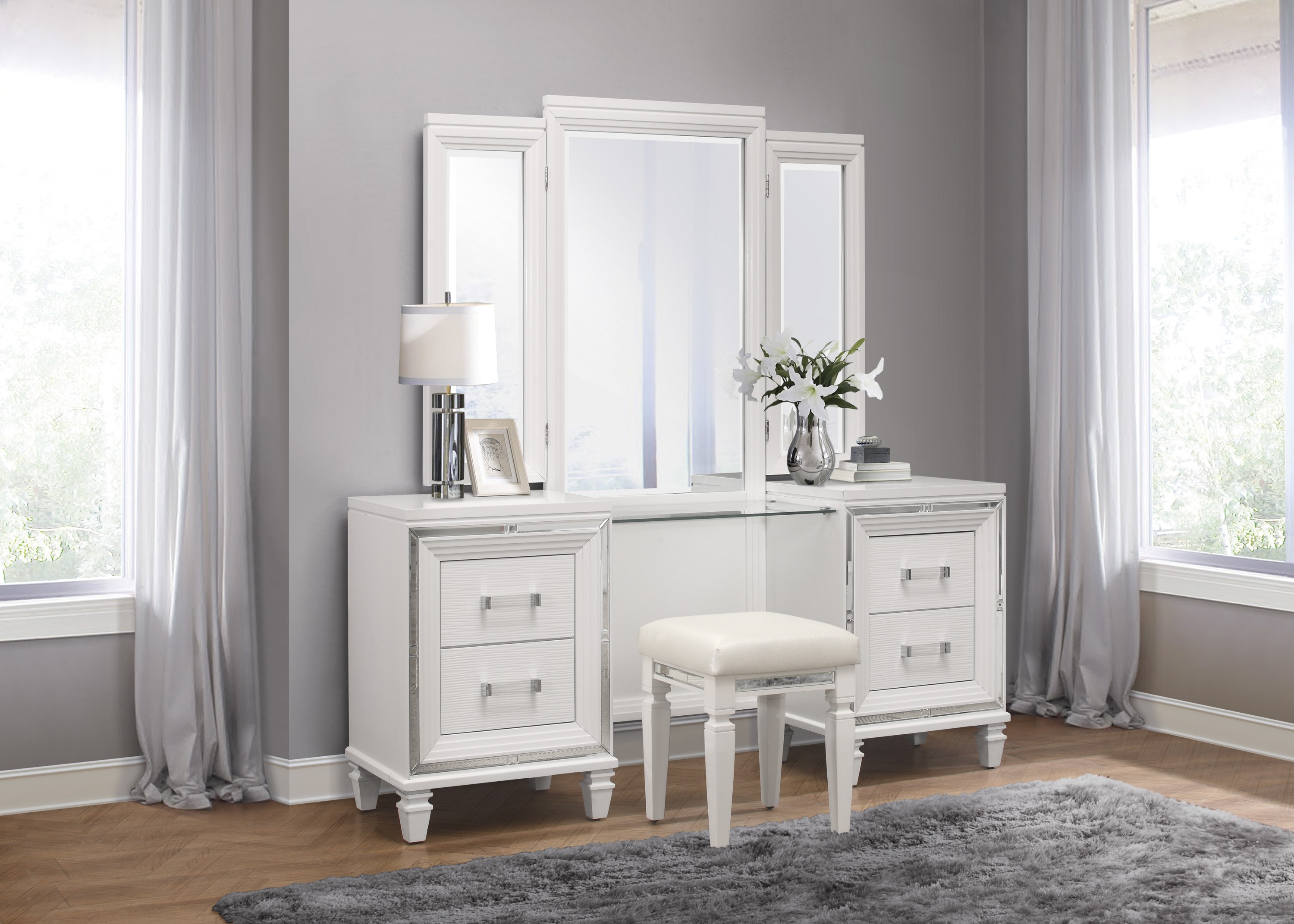 White Metallic Finis