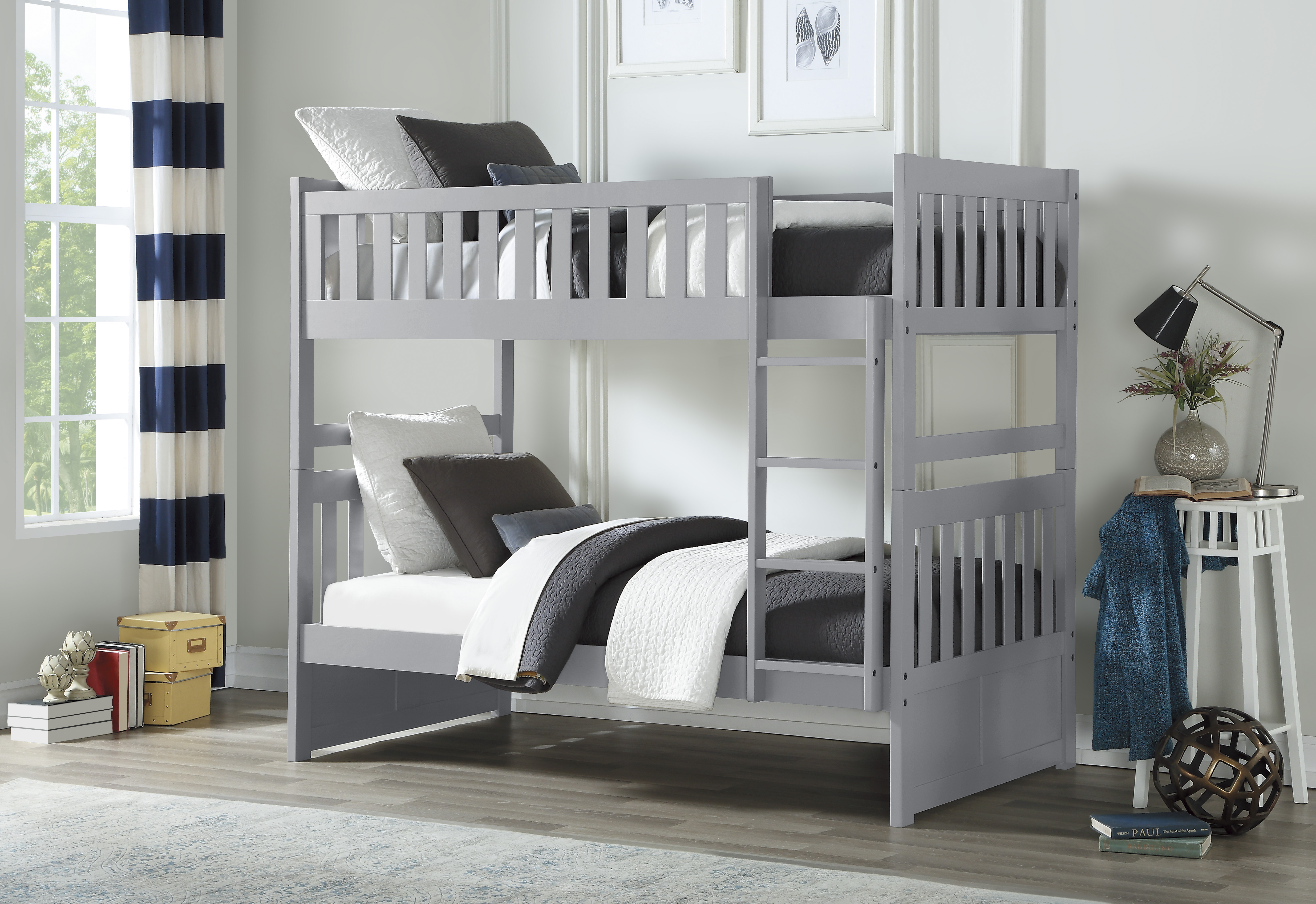 Twin/Twin Bunk Bed