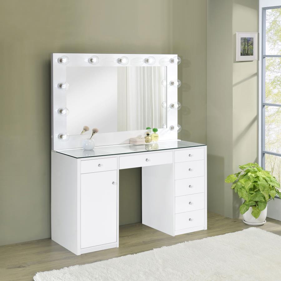 7-drawer Vanity Set with Lighting White High Gloss $719.99+TX